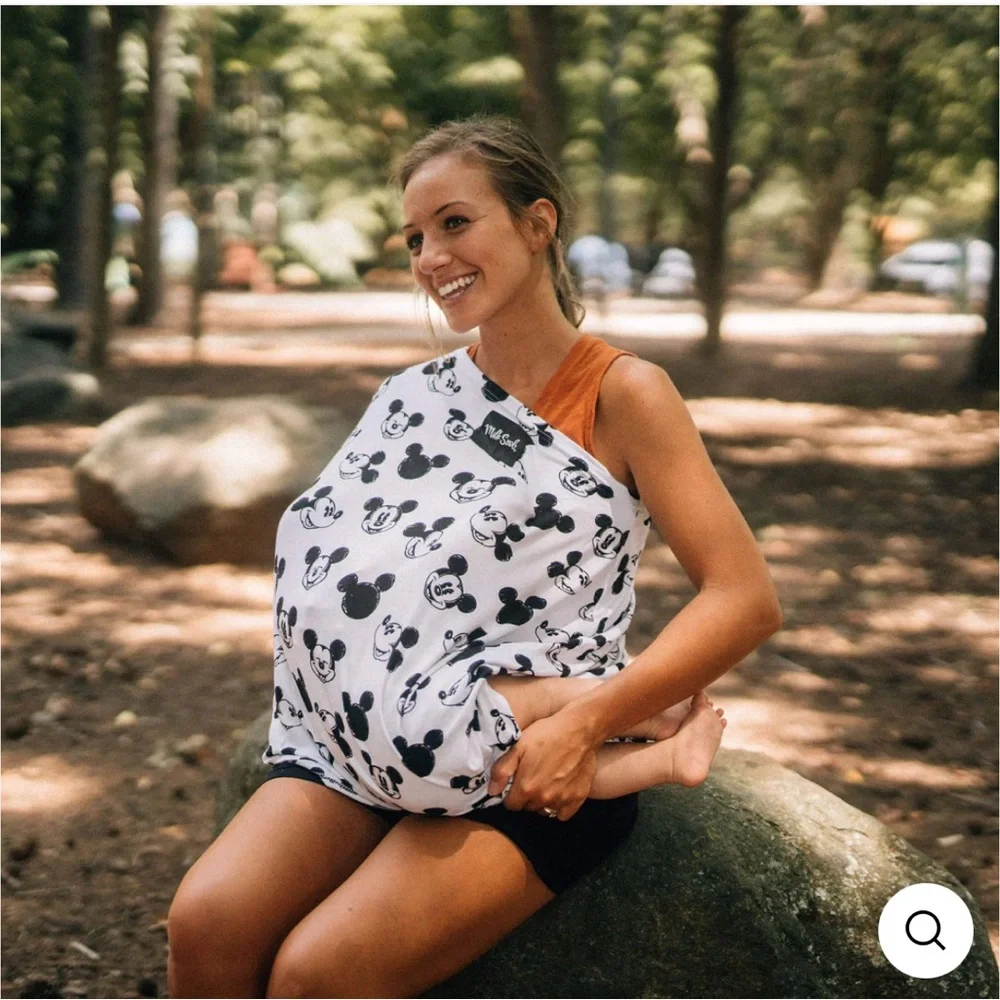 Milk Snob Multipurpose Cover - Mickey Sketch - Picture 3 of 6